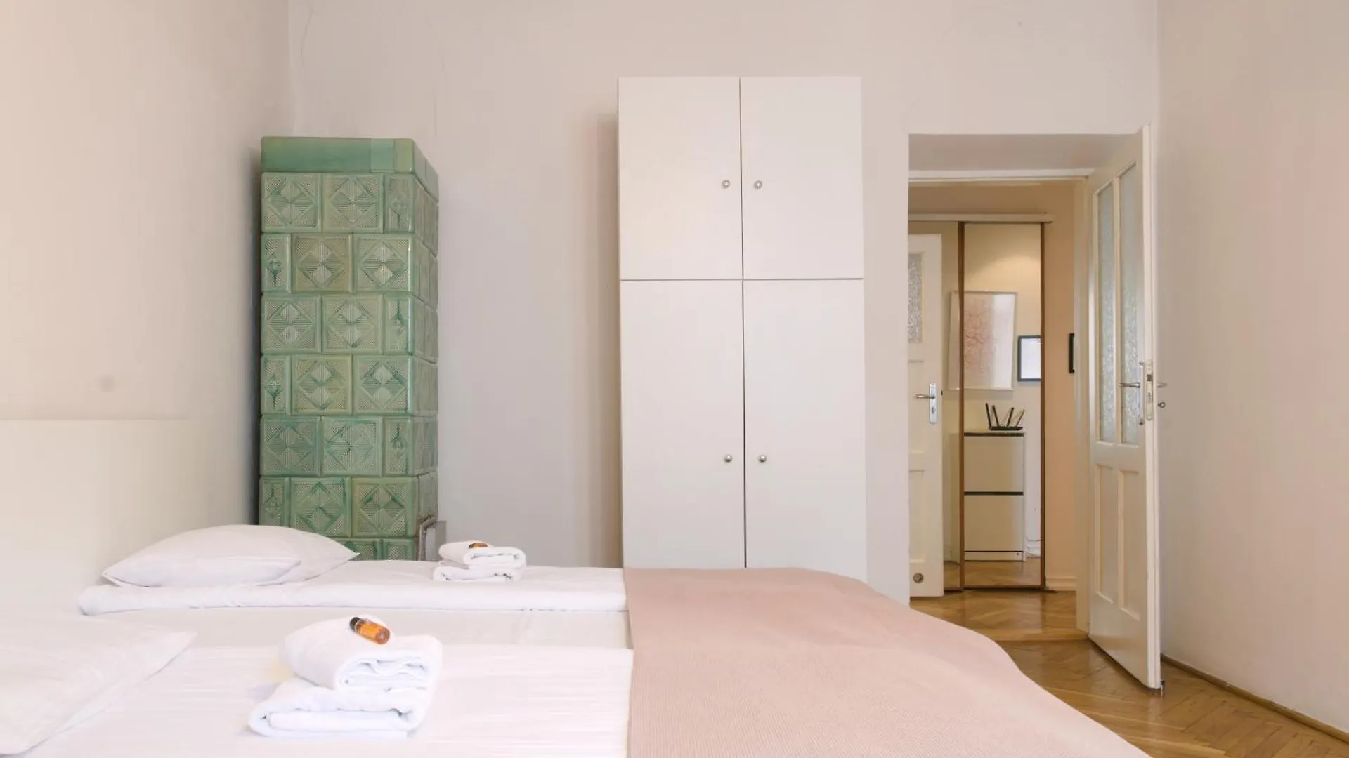 Cozy 2-Bedroom Apartment Heart Of Kazimierz クラクフ