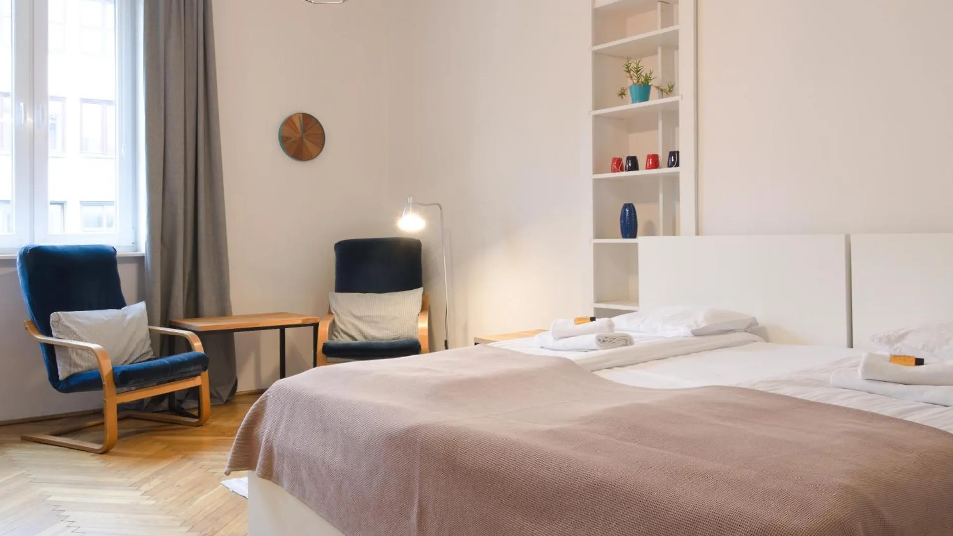 Cozy 2-Bedroom Apartment Heart Of Kazimierz Krakow Poland